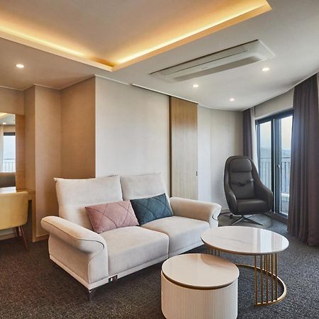 Chuncheon Eston Hotel Esterno foto