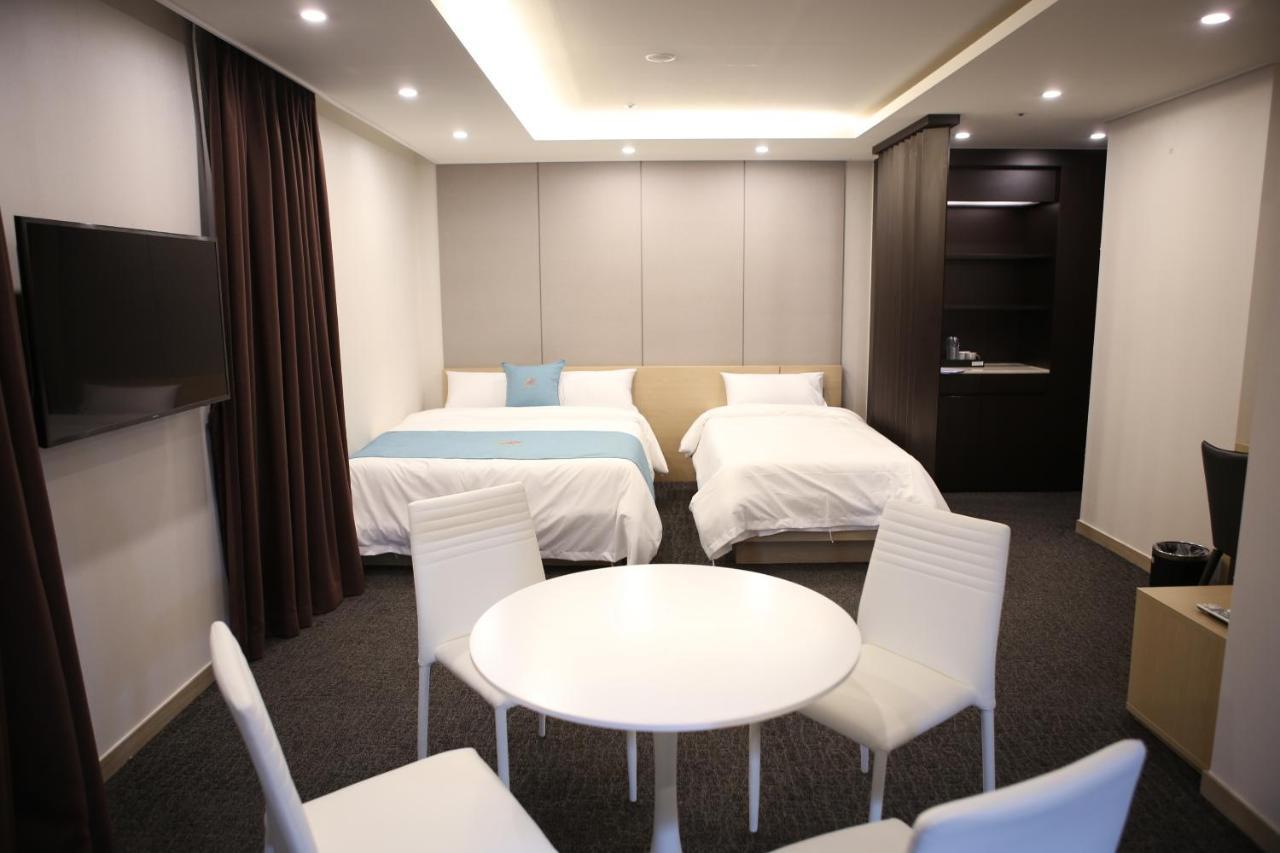 Chuncheon Eston Hotel Esterno foto