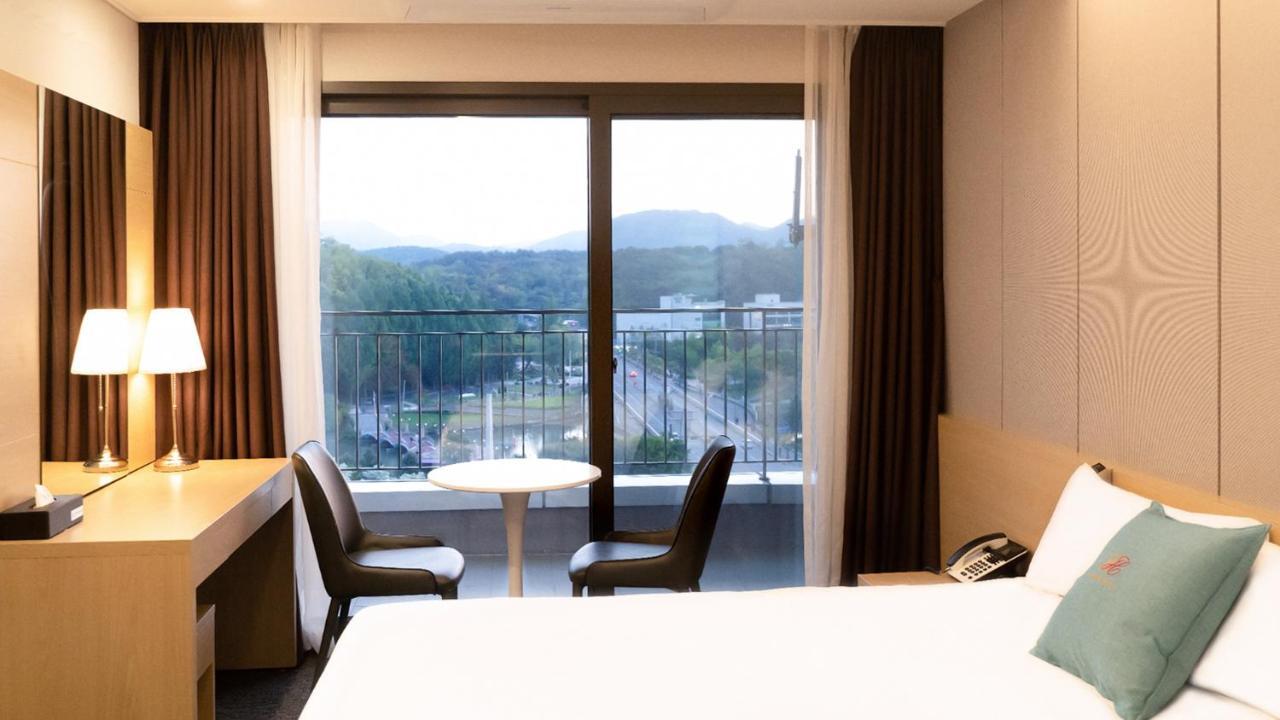Chuncheon Eston Hotel Esterno foto