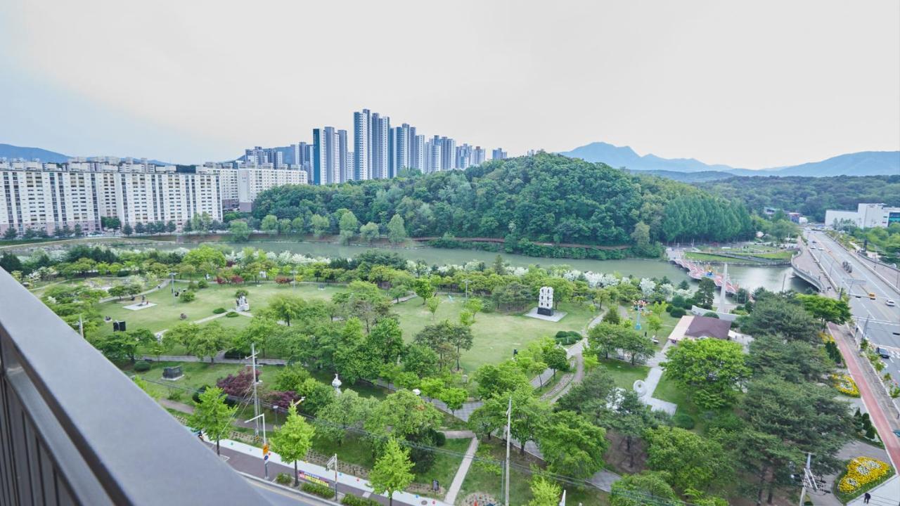 Chuncheon Eston Hotel Esterno foto
